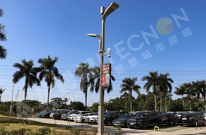 构建数据传输通道 LED灯杆屏为打通智慧城市感知网络雏形奠定基础