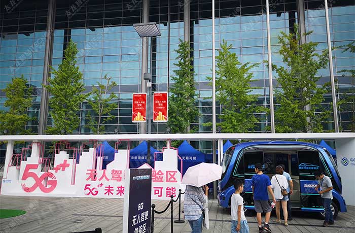 无锡太湖国际博览中心：智慧灯杆屏点亮会展新生态
